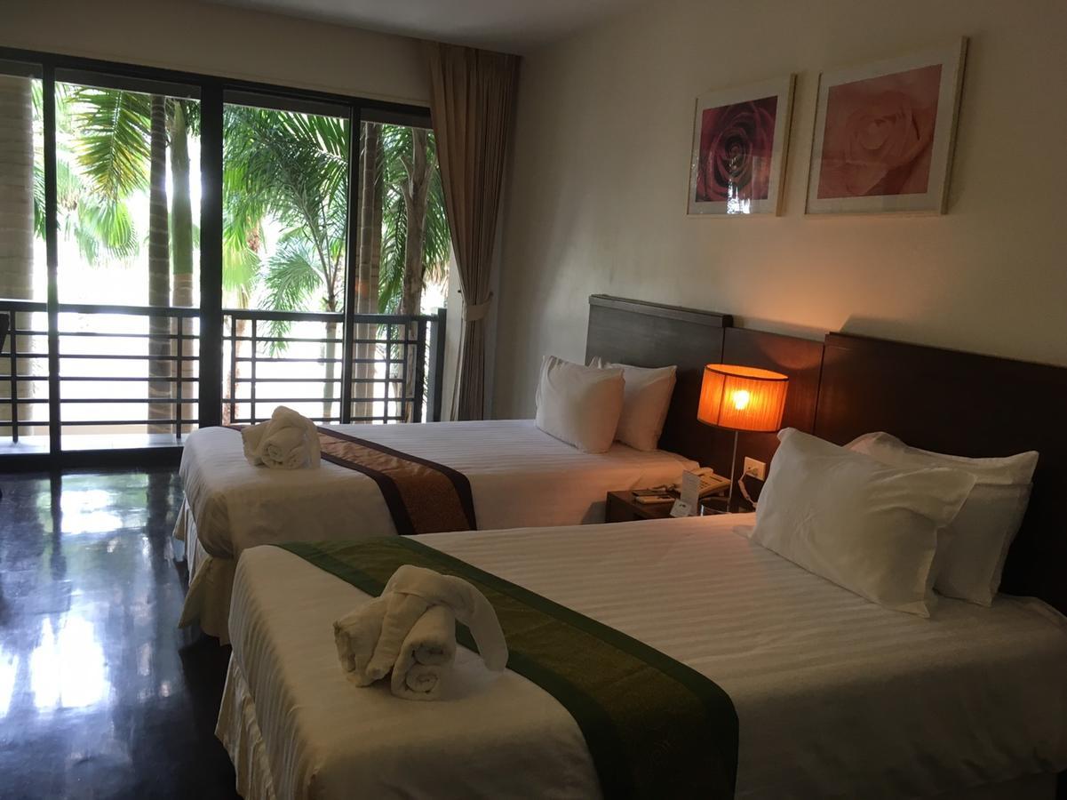 Гостевой дом Suwan Golf & Country Club Nakhon Chai Si Экстерьер фото