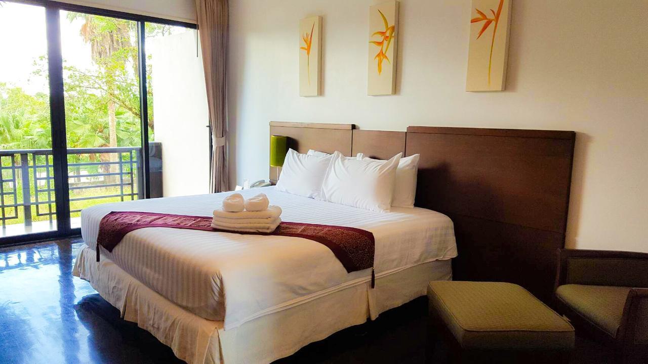 Гостевой дом Suwan Golf & Country Club Nakhon Chai Si Экстерьер фото